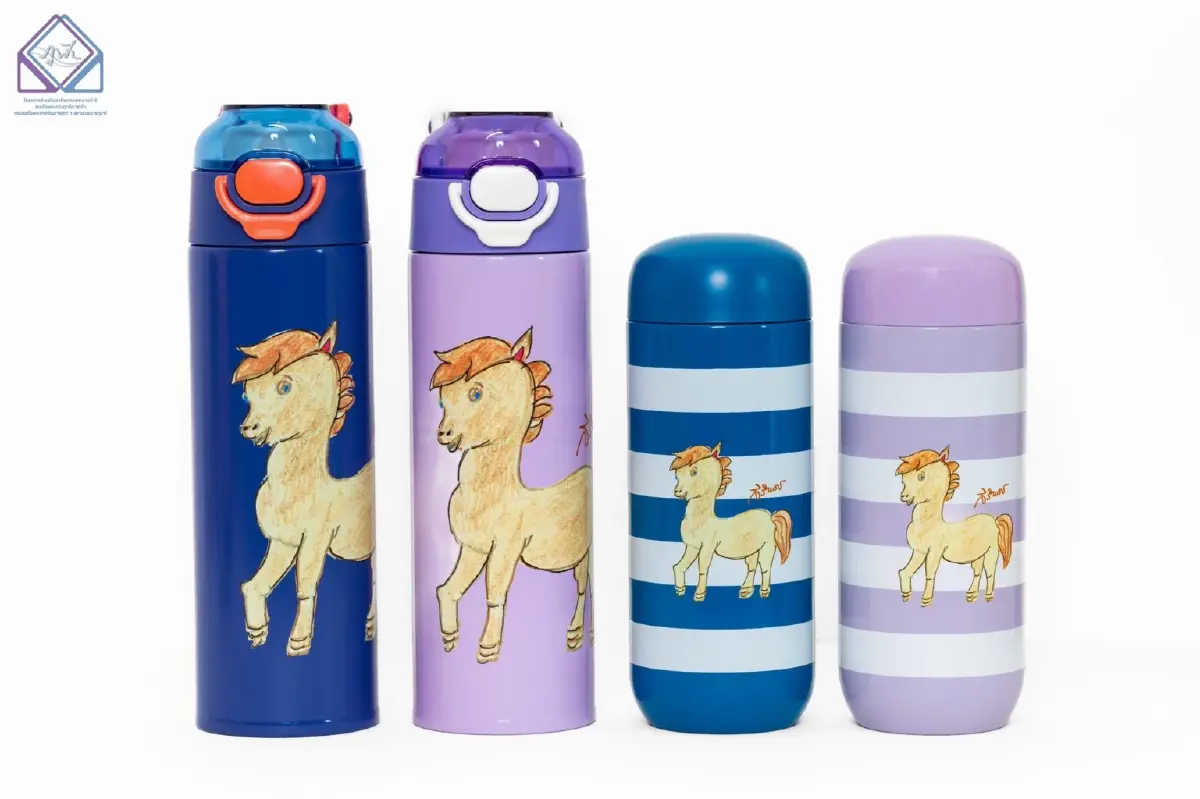 ร้านภูฟ้า เปิดตัวคอลเลคชั่นสินค้าที่ระลึกภาพวาดฝีพระหัตถ์ รับปีใหม่ ๒๕๖๙