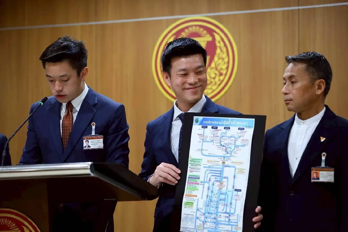 ปชน.ชงข้อเสนอแก้น้ำท่วม จี้รัฐบาลเร่งจ่ายเงินเยียวยา