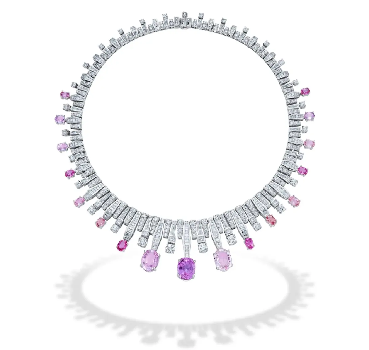 Mariah Carey ฟินาเล่ด้วยชุดเดรสผ้าไหมไทย SIRIVANNAVARI Couture