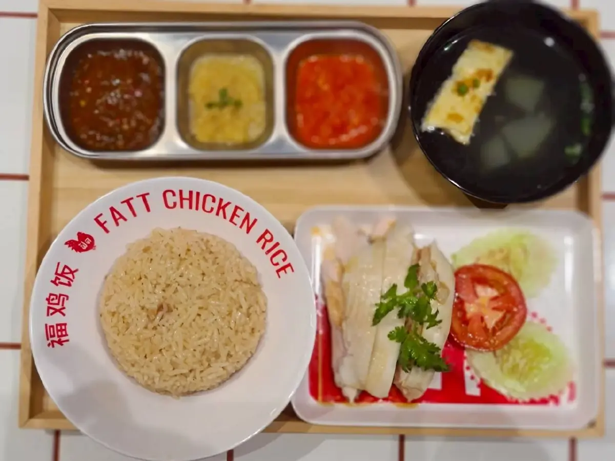 คุยกับเชฟอิน็อค ข้าวมันไก่สิงคโปร์, ฮ่องกง, ข้าวมันไก่ไทย ต่างกันอย่างไร