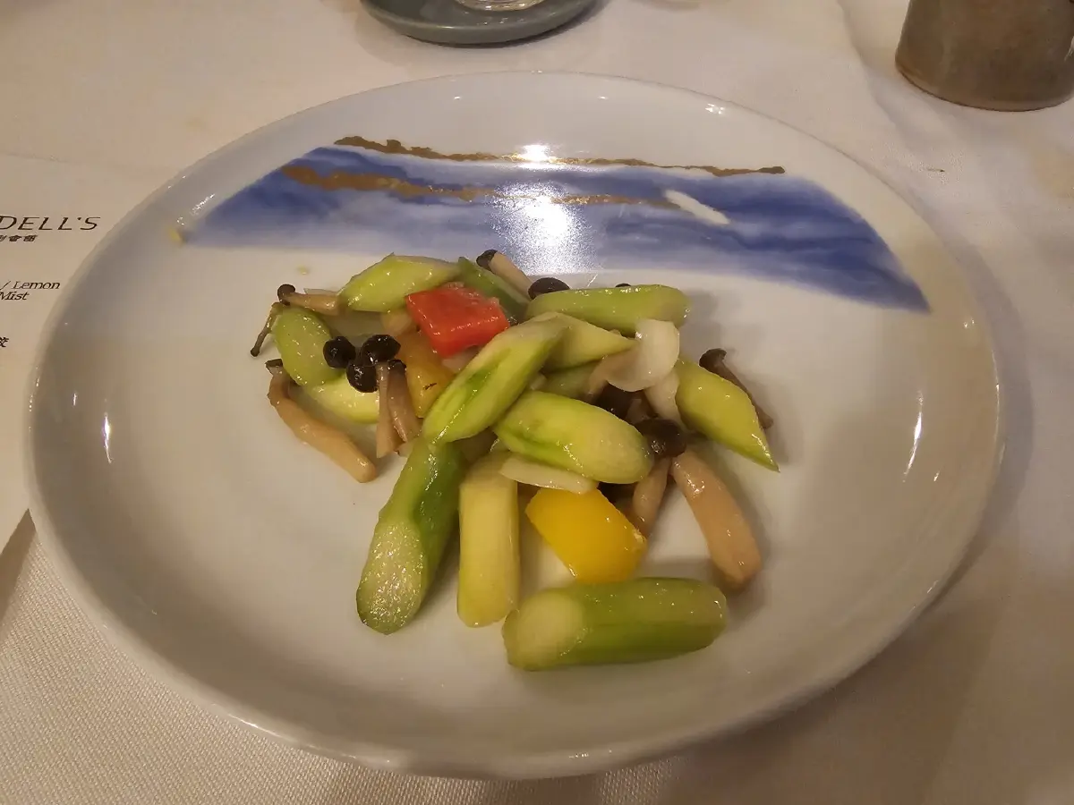 ‘3 ร้านมิชลินฮ่องกง’ เริ่มจาก ไก่ฟาร์มท้องถิ่น Ping Yuen