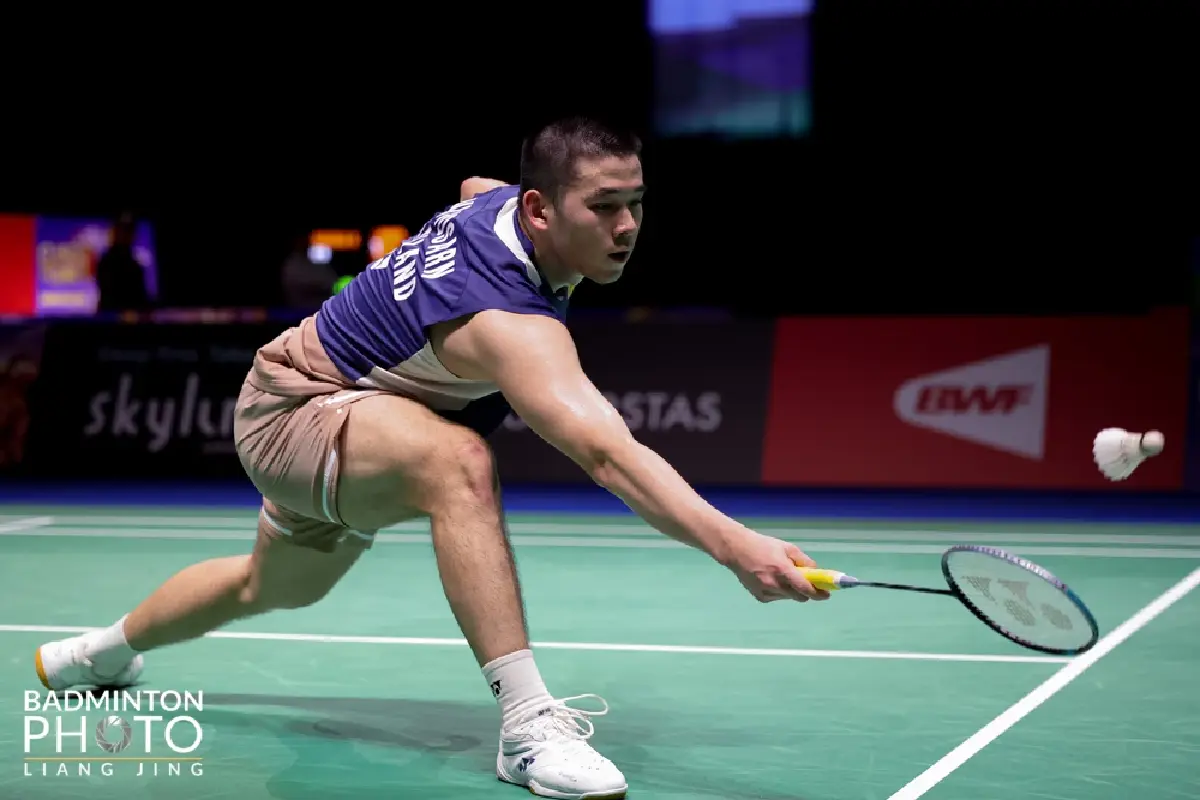 ถ่ายทอดสดแบดมินตัน 'วิว กุลวุฒิ พบ โคกิ วาตานาเบ้' Arctic Open 2025