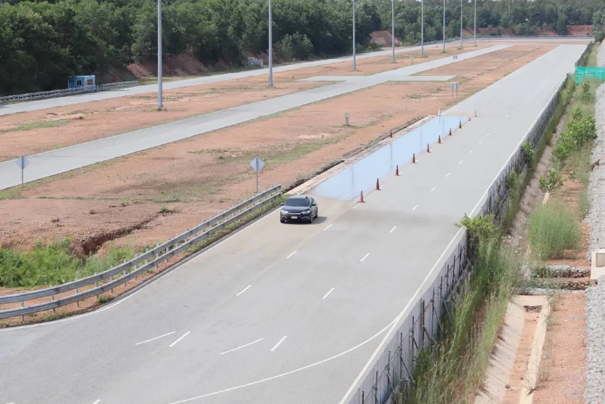 'ธนกร' ชู ATTRIC คืบ 80% ดึงลงทุนปีละ 1 พันล้าน ดันไทยฮับยานยนต์อนาคต