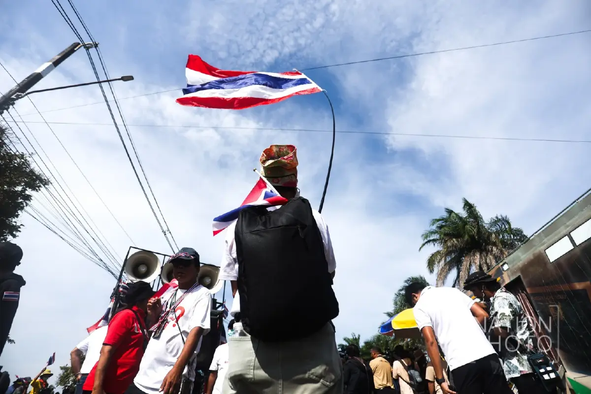 คปท. บุกจันทบุรี ยื่นเลื่อนประชุม JBC ยกเลิก MOU 43-44