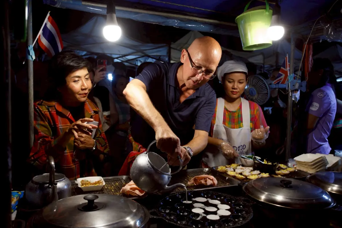 สถานทูตอังกฤษลุยโรดโชว์ภาคอีสาน ฉลอง 170 ปีความสัมพันธ์การทูต