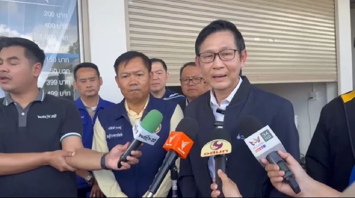 'อรรถพล' ลงพื้นที่ศรีสะเกษ ติดโซลาร์ 100 ชุดช่วยทหาร ดันโซลาร์สูบน้ำเกษตรก