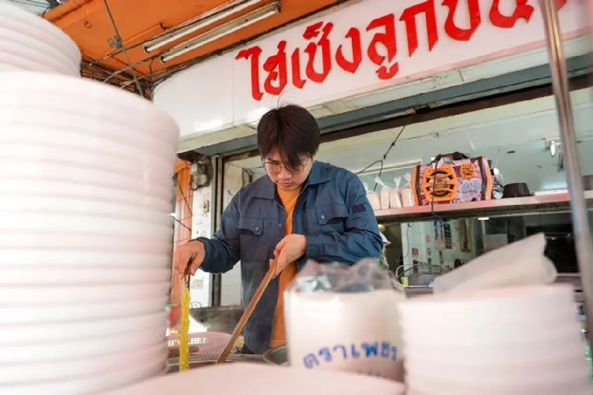 ‘10 ร้านก๋วยเตี๋ยว’ แสนอร่อย สุดประทับใจ ‘หมูหวานชวนชิม’