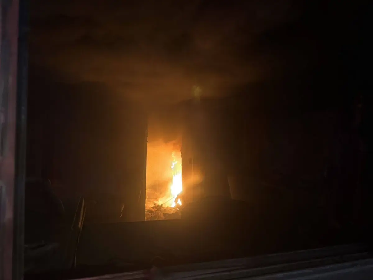 เกิดเหตุ ไฟไหม้อาคาร ป้อมยาม ม.รามคำแหง เพลิงไหม้เสียหายทั้งหมด