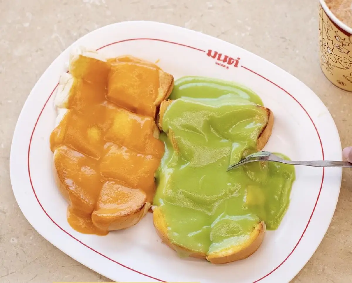 อากงโล้สำเภา มาเปิด ‘มนต์นมสด’ ร้านนมติดแอร์เจ้าแรกในไทย สู่ธุรกิจในมือทายาทรุ่นที่ 3