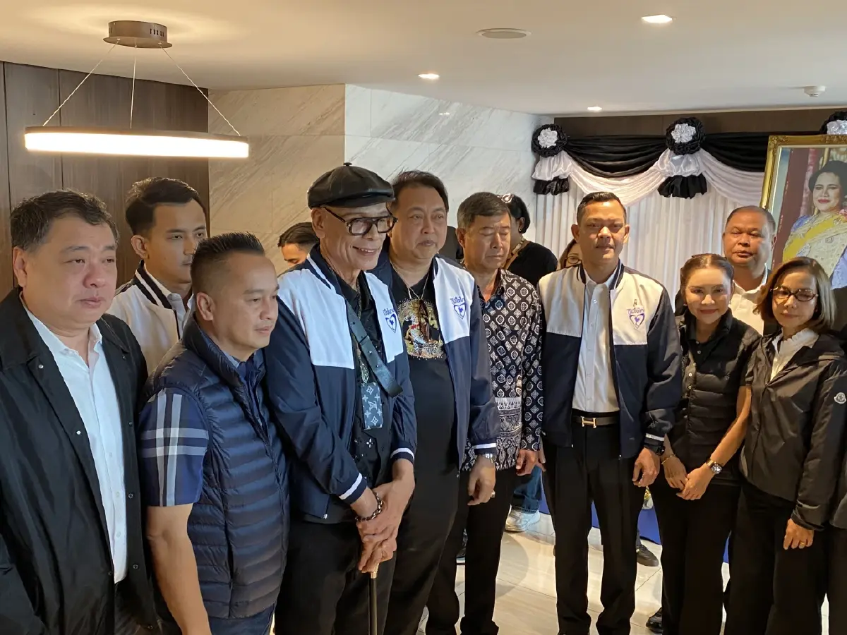 ‘วราวุธ’ ขน ลูกพรรค โผล่ ภท. ‘สนธยา-วิทยา’ มาตามนัด 3นายก อบจ. ซบ น้ำเงิน