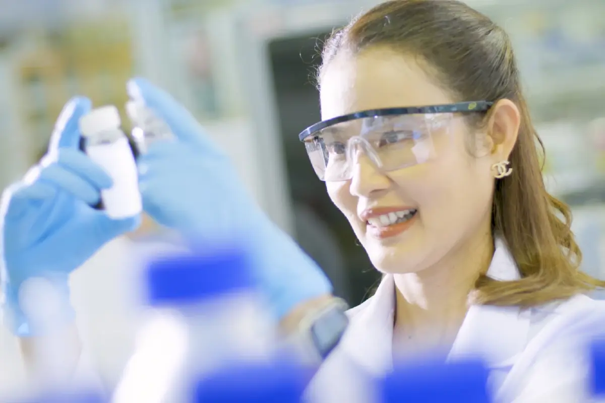 2 นักวิจัยหญิง สวทช. คว้ารางวัลเชิดชูเกียรตินักวิจัยสตรีไทยจากลอรีอัล