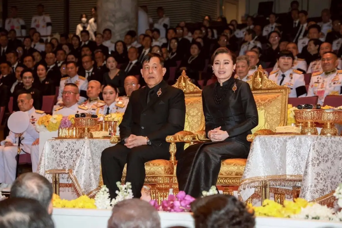 ในหลวง-พระราชินี ทอดพระเนตร การแสดงโขนเรื่อง รามเกียรติ์ ตอน 'สัตยาพาลี' รอบปฐมทัศน์
