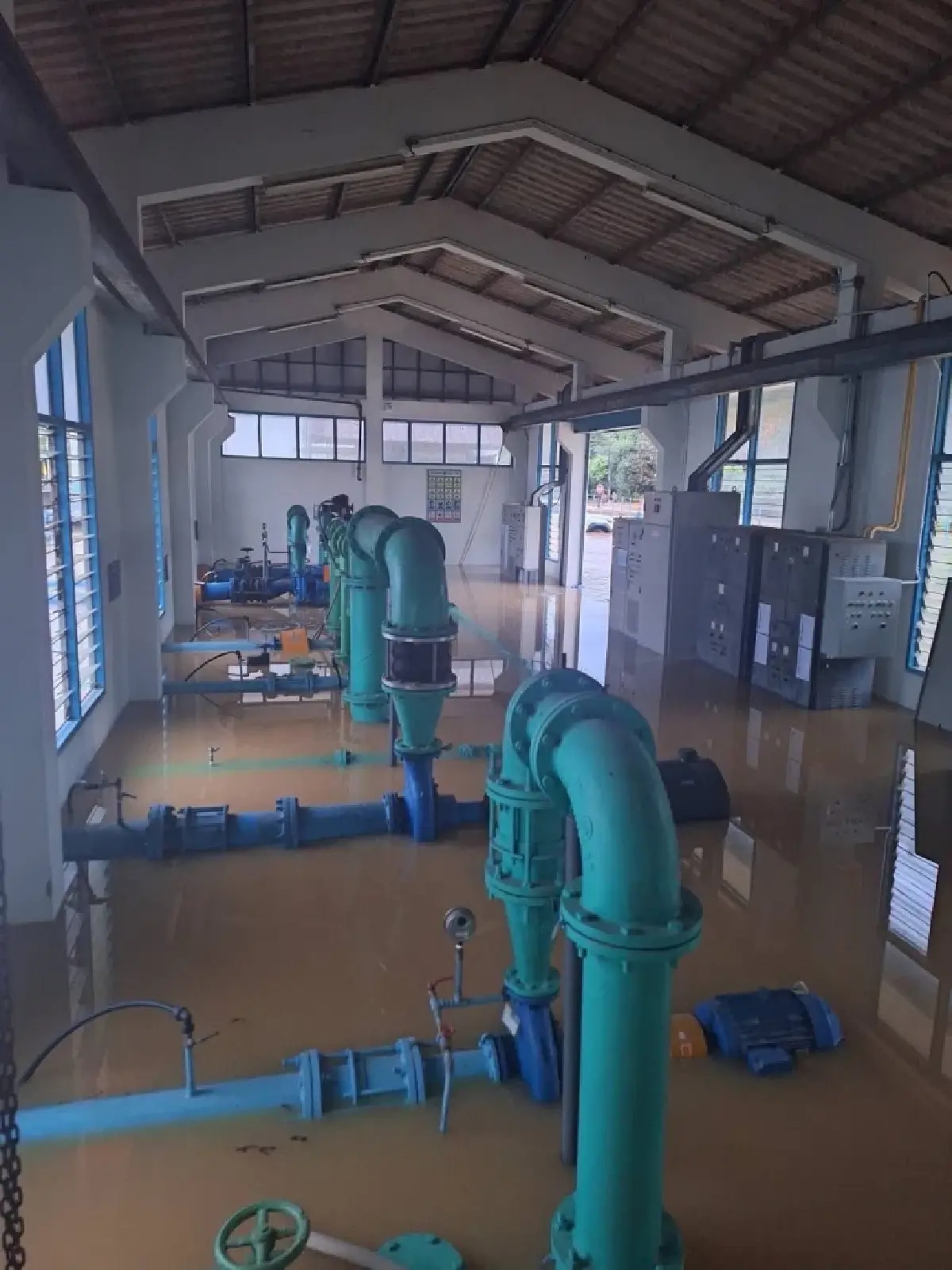 วิกฤตน้ำท่วมภาคใต้ กปภ. หาดใหญ่-สงขลา-ละงู หยุดจ่ายน้ำชั่วคราว