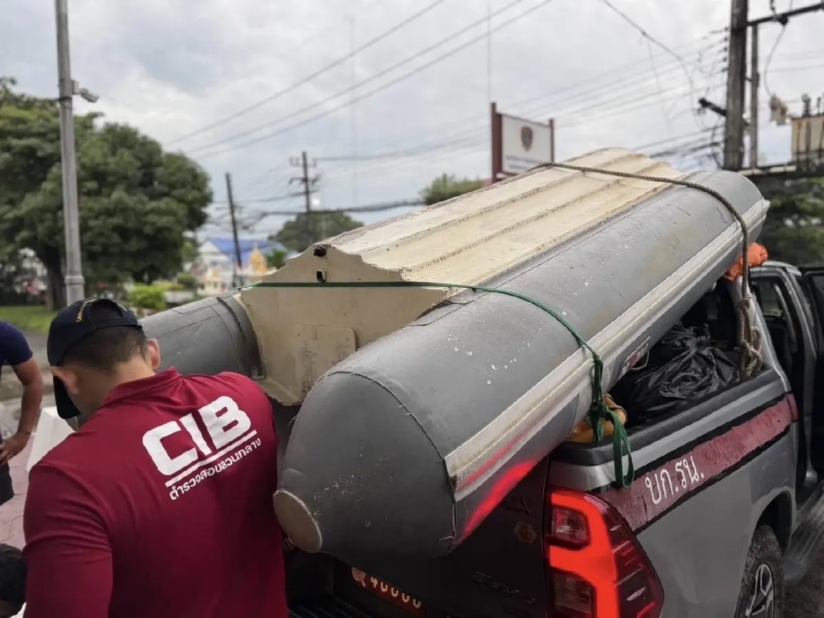 ตำรวจน้ำเสริมทัพส่งกำลังพลลงหาดใหญ่ ช่วยชาวสงขลาน้ำท่วมหนัก