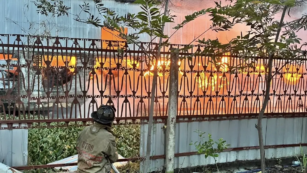 ด่วน! ไฟไหม้โรงงานใหญ่ บางพลี จ.สมุทรปราการ ยังควบคุมเพลิงไม่ได้