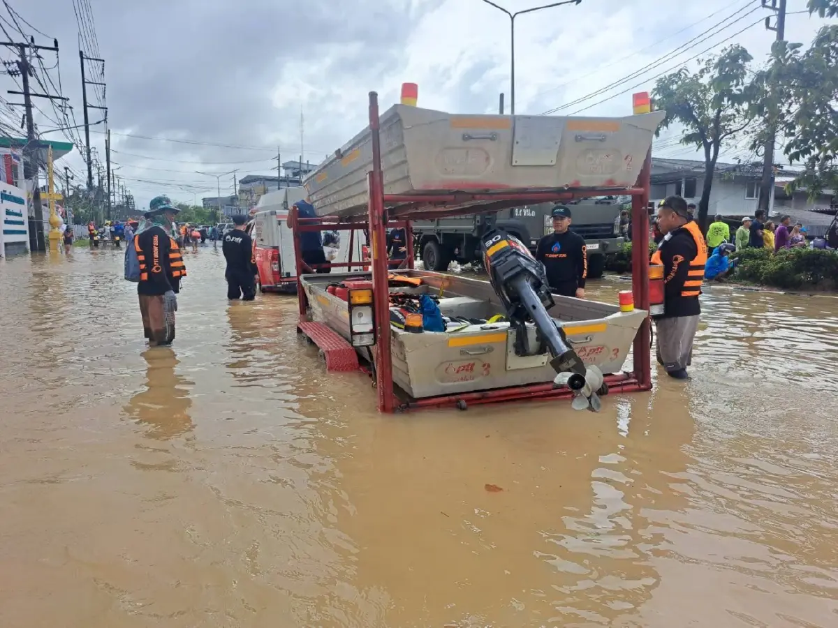 ปตท. เปิดศูนย์อำนวยการสถานการณ์อุทกภัยภาคใต้ พร้อมดูแลความมั่นคงพลังงาน