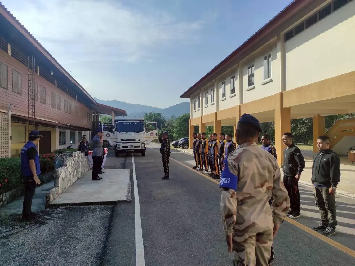 อัปเดต ระดมพล อส. ทั่วประเทศ ช่วยเหลือฟื้นฟูหาดใหญ่น้ำท่วม