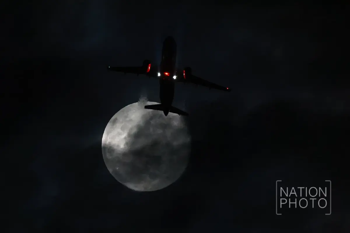ชวนชม \'ซูเปอร์ฟูลมูน\' คืนลอยกระทง ปรากฏการณ์ เหนือท้องฟ้ากรุงเทพฯ