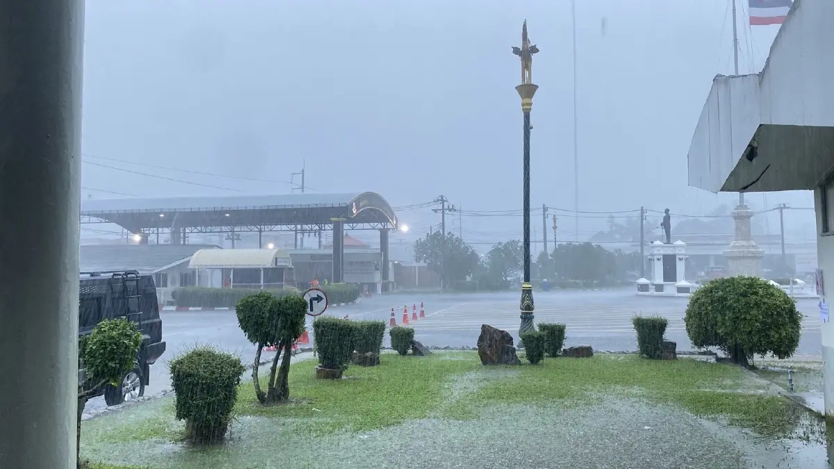หาดใหญ่รับมือมวลน้ำสูงกว่าครั้งก่อน เร่งอพยพเข้าศูนย์พักพิง
