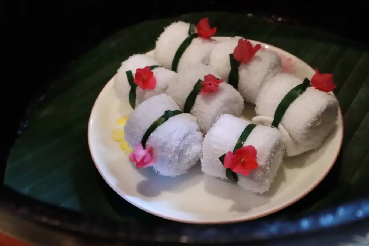 ‘เปรม’ คาเฟ่ขนมไทยในบ้านคหบดีอายุ 80 ปี ย่านเมืองเก่า ‘ภูเก็ต’