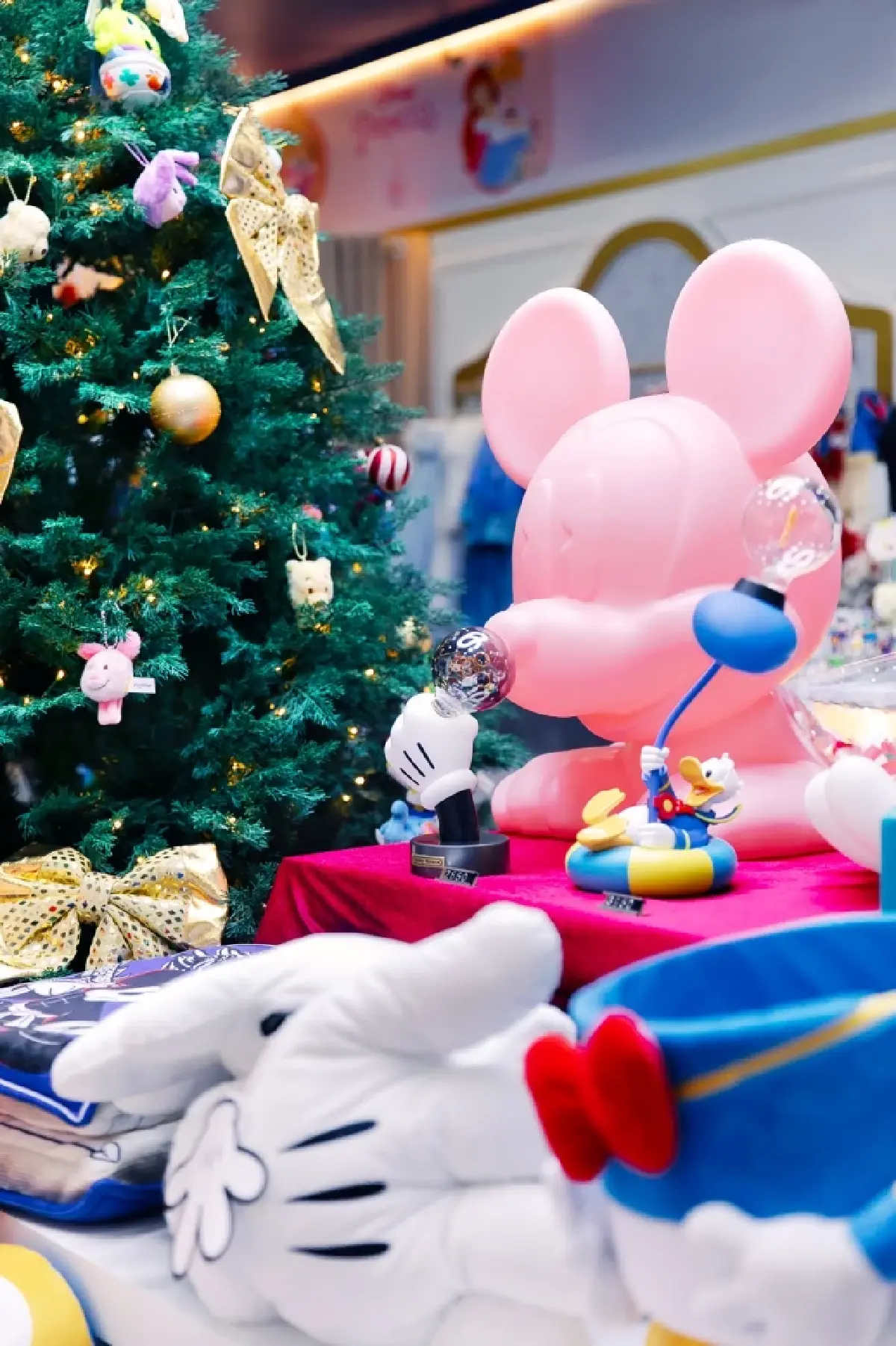 ‘เซ็นทรัลพัฒนา’ อัดฉีด 800 ล้าน บูม Festival Economy เนรมิต ‘อาณาจักรดิสนีย์‘ ดึงทราฟิกพุ่ง 30%