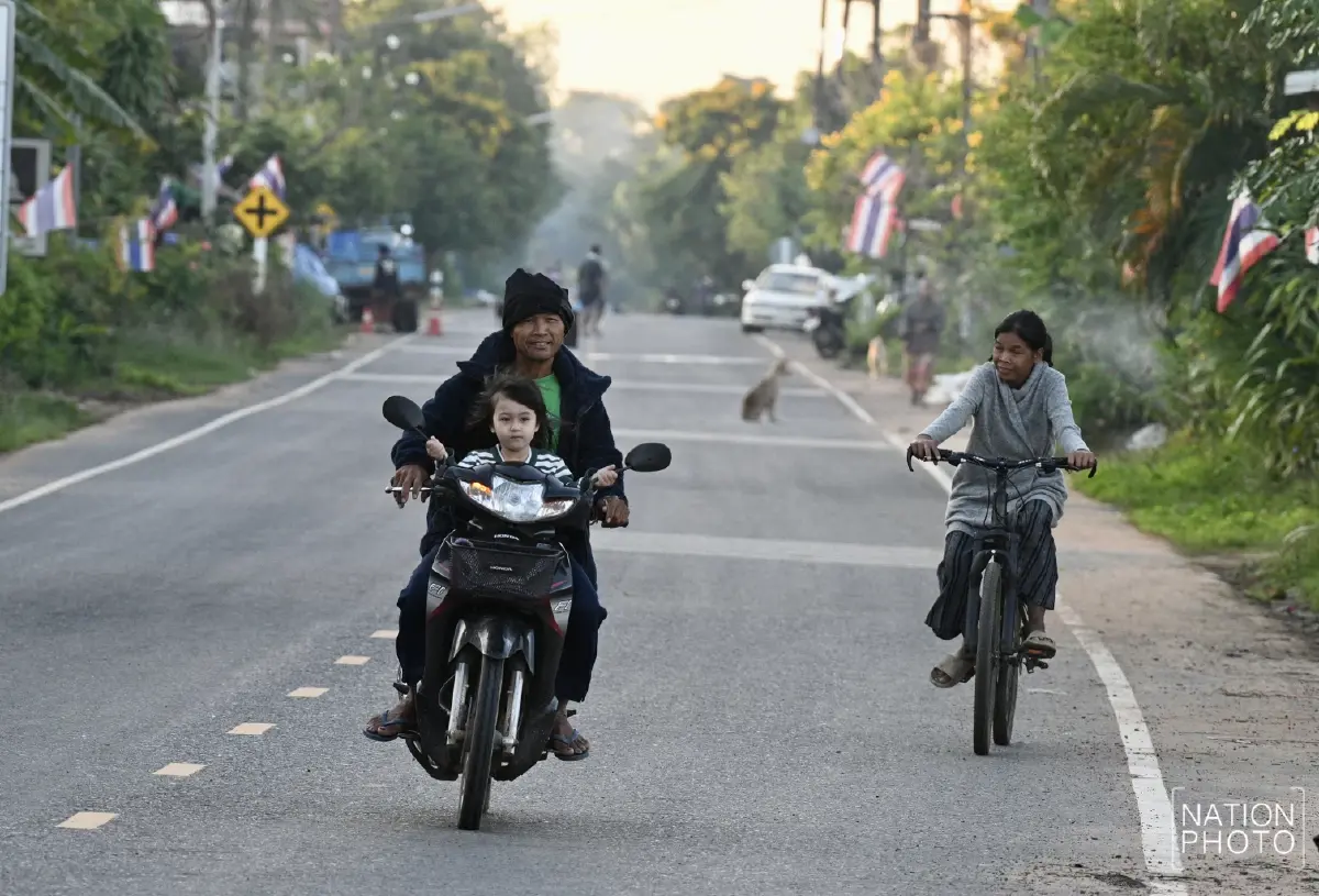 อุณหภูมิลดฮวบ! ชาวพนมดงรัก สุรินทร์ ต้องสวมเสื้อกันหนาวแต่เช้า