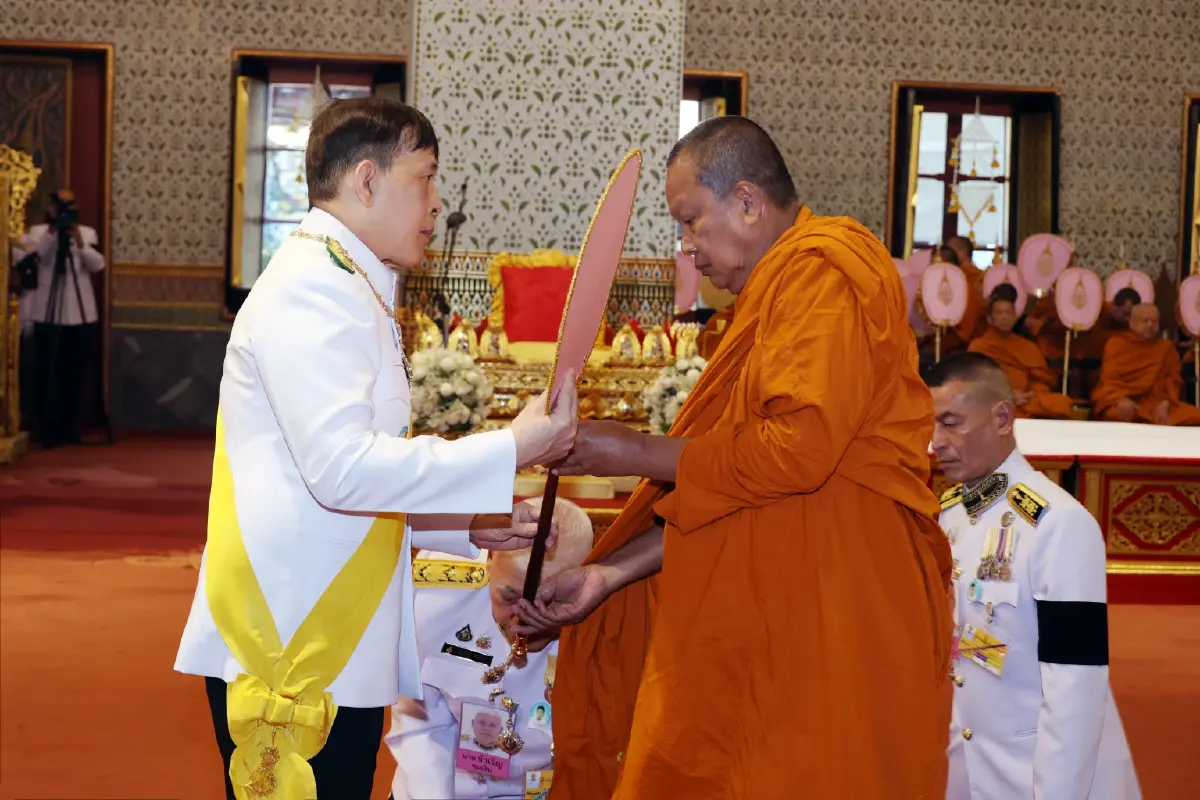 ในหลวง-พระราชินี ทรงบำเพ็ญพระราชกุศลวันคล้ายวันประสูติ กรมพระนครปฐมฯ