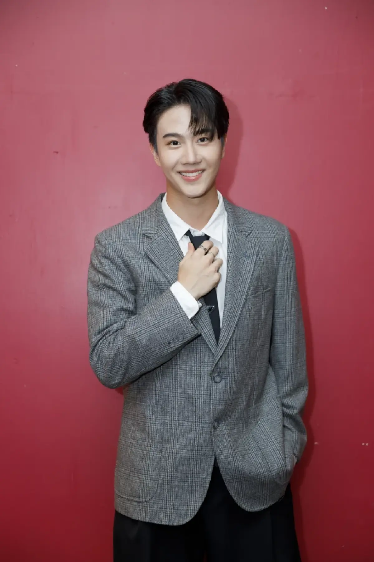 ‘บิ๊ก-ปาร์ค-เจ๋ง-แพน’ เล่นใหญ่สุดแรง ‘โปตัวปลอม’ ซีรีส์วายตลกสุดเบียวฮีลใจสิ้นปี