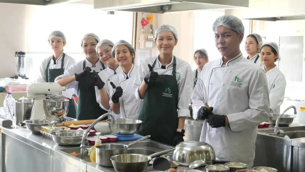 ดึงเชฟดังสร้างแรงบันดาลใจให้กับ นศ.ตั้งเป้าปั้นนักบริการรุ่นใหม่