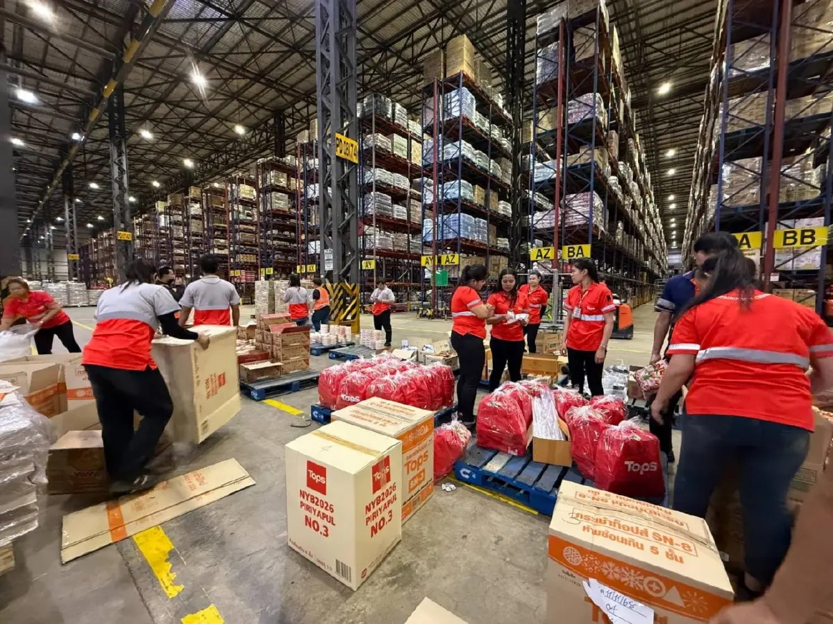 กลุ่มเซ็นทรัลร่วมใจต้านภัยธรรมชาติ บริจาค 2 ล้านบาท ฟื้นฟูน้ำท่วมใต้