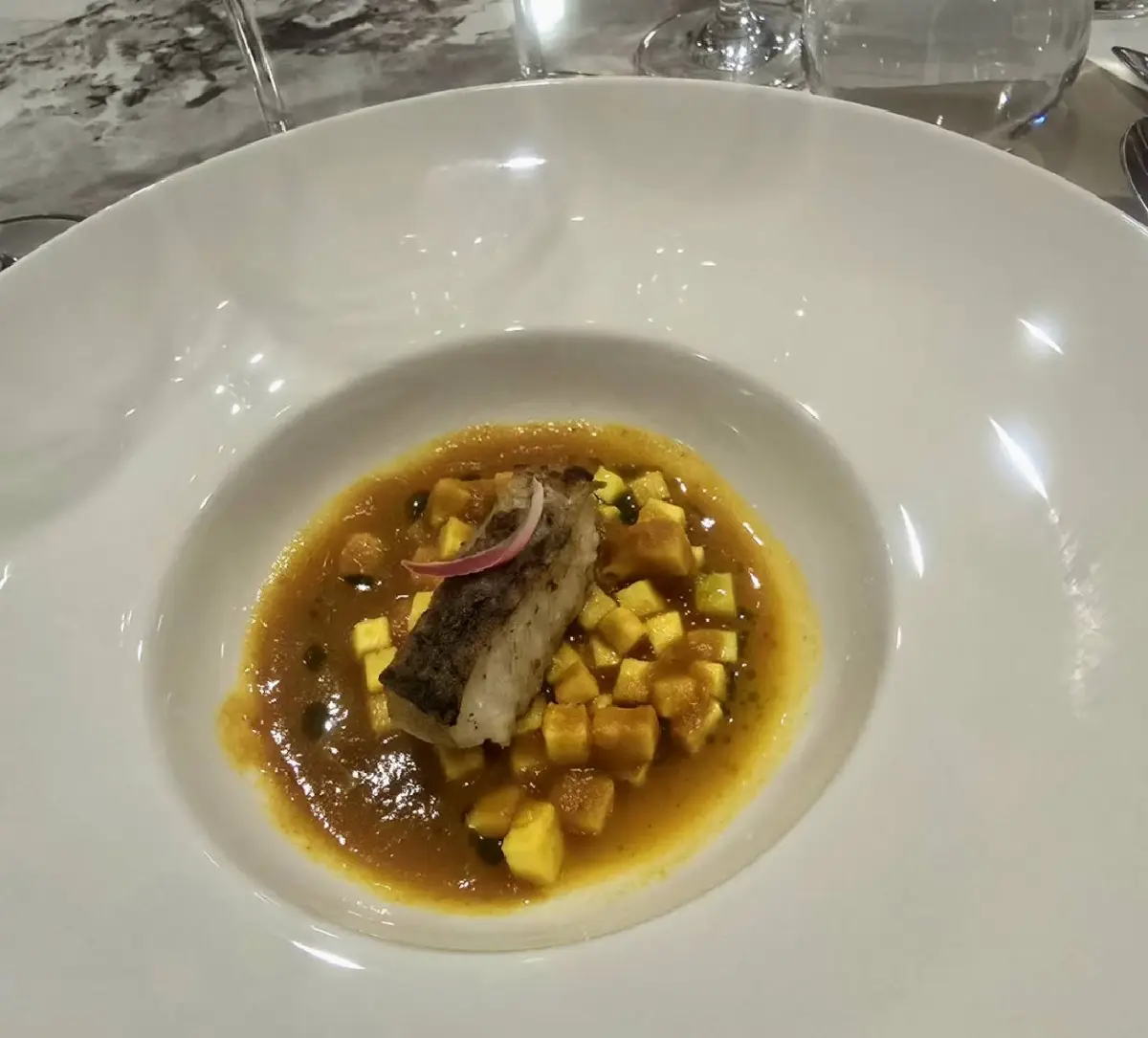 'ไวน์แพริ่ง' กับอาหารใต้ การปะทะขั้นดุเดือดที่น่าติดตาม