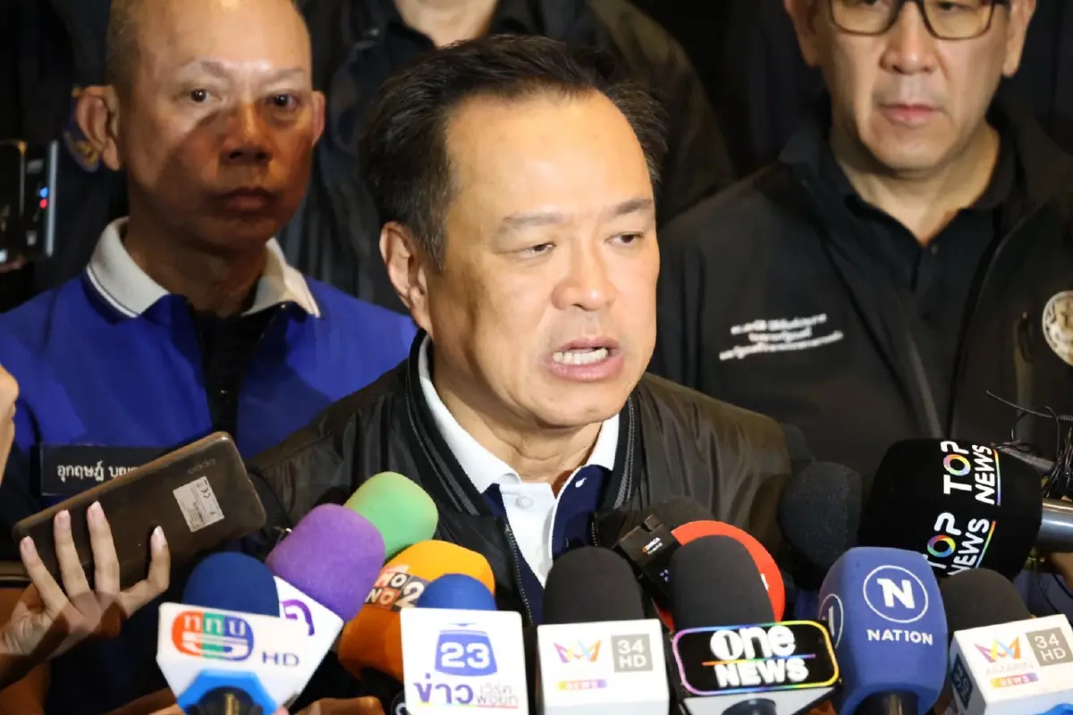 'อนุทิน' สั่งด่วน! แผนฟื้นฟูเร่งด่วน 7 วัน กู้ชีพหาดใหญ่ หลังน้ำลด