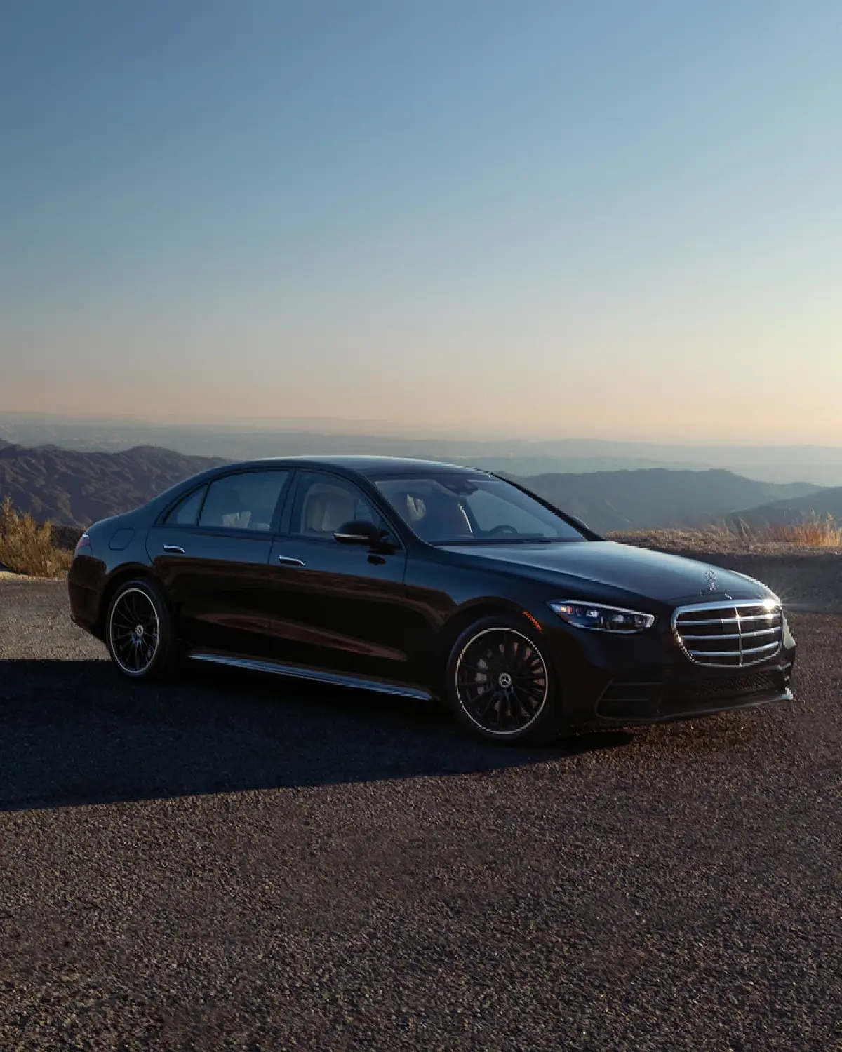 “Black” ไม่ใช่แค่สี แต่คือภาษาสื่ออารมณ์ แบรนด์ และอำนาจ