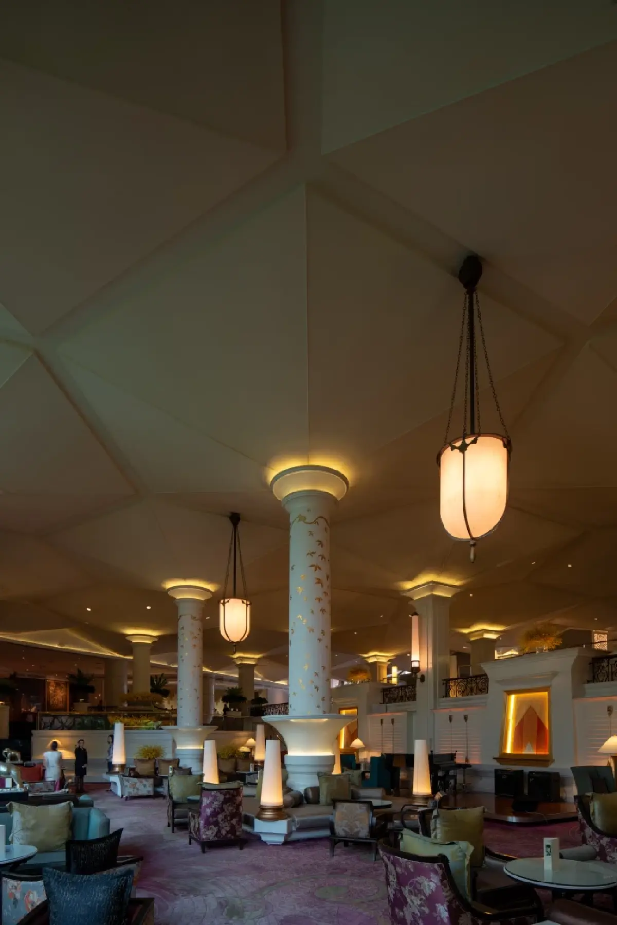 'ชนินทธ์ โทณวณิก' สายลม แสงแดด และรหัสลับจากคุณแม่ 'ท่านผู้หญิงชนัตถ์ ปิยะอุย'