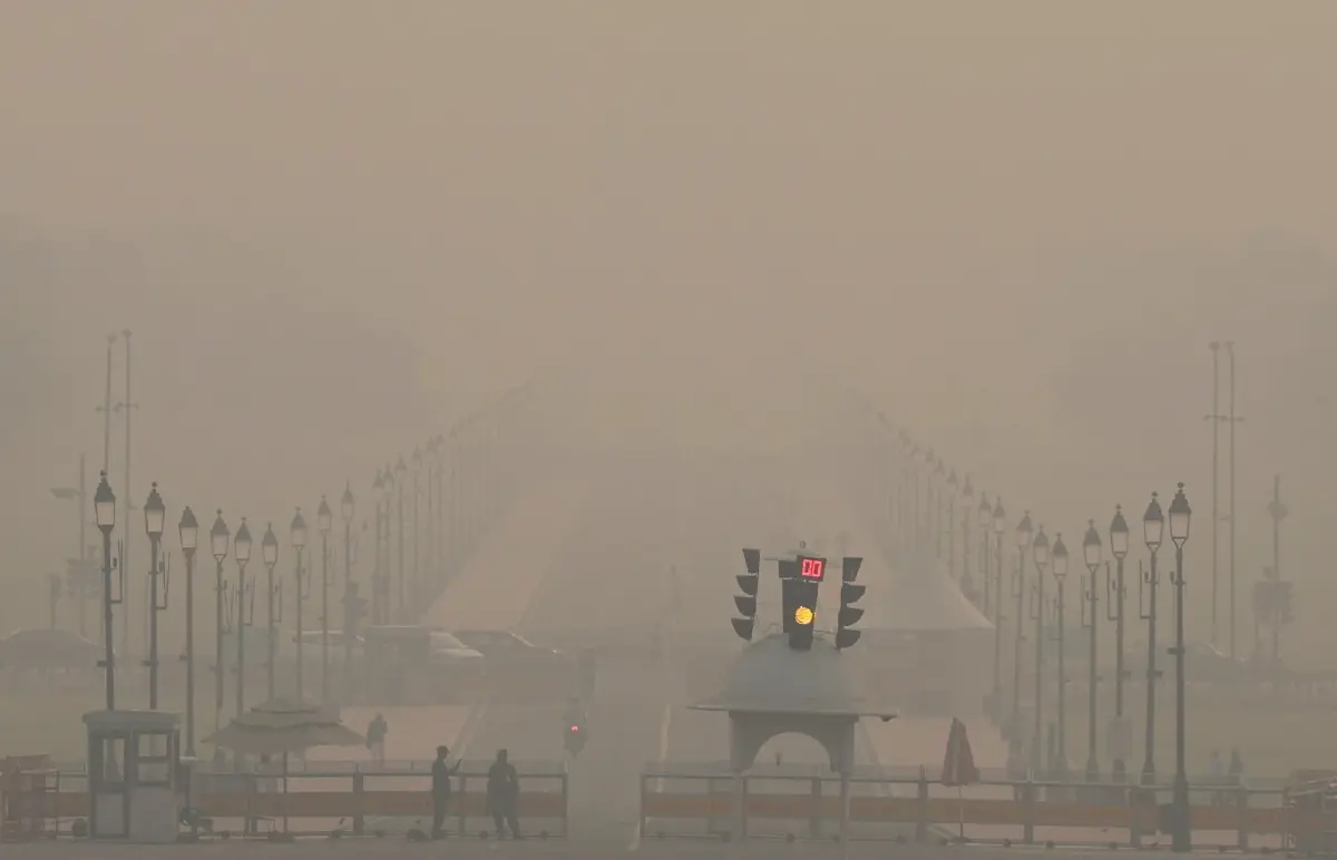 ‘อินเดีย’ ประท้วง เรียกร้องรัฐกำจัด ‘มลพิษทางอากาศ’ หลังค่าฝุ่นพุ่งสูงต่อเนื่อง 