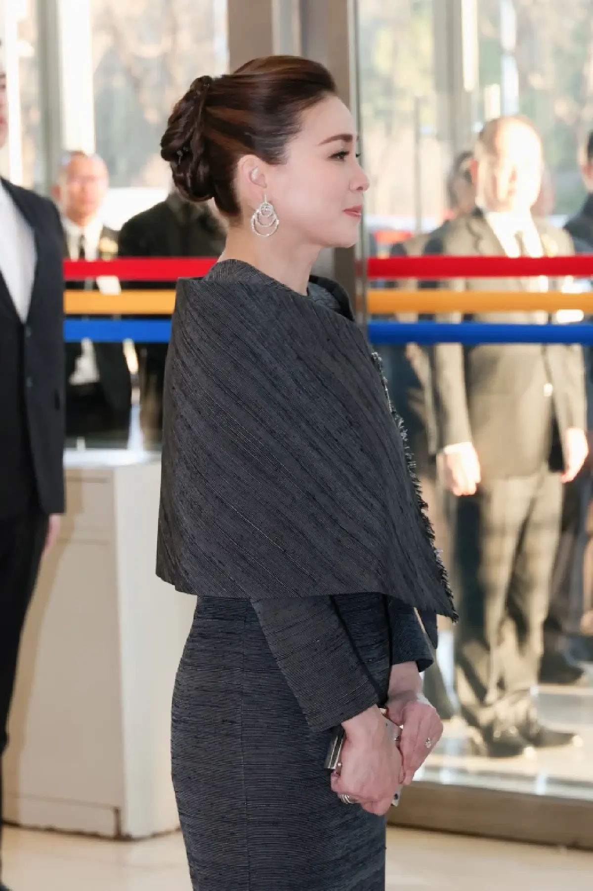 ในหลวง-พระราชินี ทอดพระเนตรศูนย์พัฒนาเทคโนโลยีและทรัพยากรด้านการศึกษา