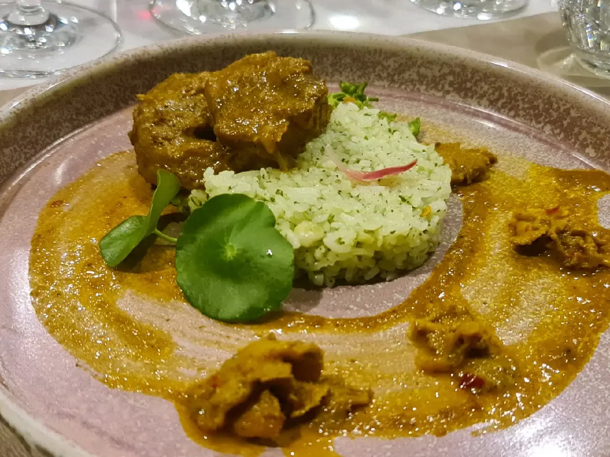 'ไวน์แพริ่ง' กับอาหารใต้ การปะทะขั้นดุเดือดที่น่าติดตาม