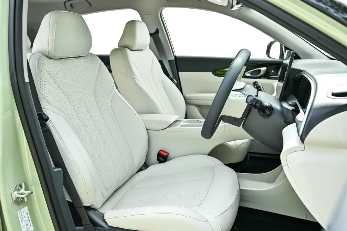 Geely EX 2 ช่วงล่างแน่น ขับสนุก ภายใน ใหญ่กว่าที่คิด กำลังพอตัว