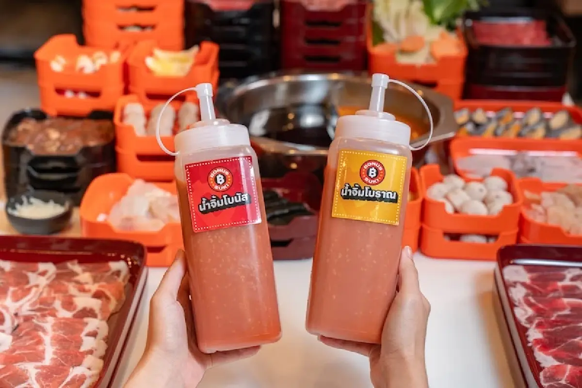 ภารกิจ 2 ทายาทหมื่นล้าน 'ทานตะวัน-ธีร์ ธีระโกเมน' สร้างประวัติหน้าใหม่ 'เอ็มเค'