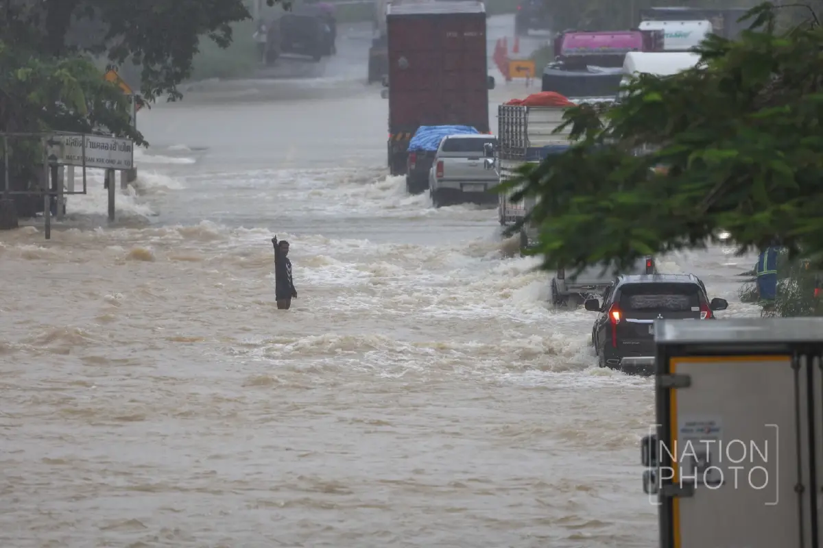 น้ำท่วมภาคใต้ ในวิกฤตต้องผ่านไปให้ได้