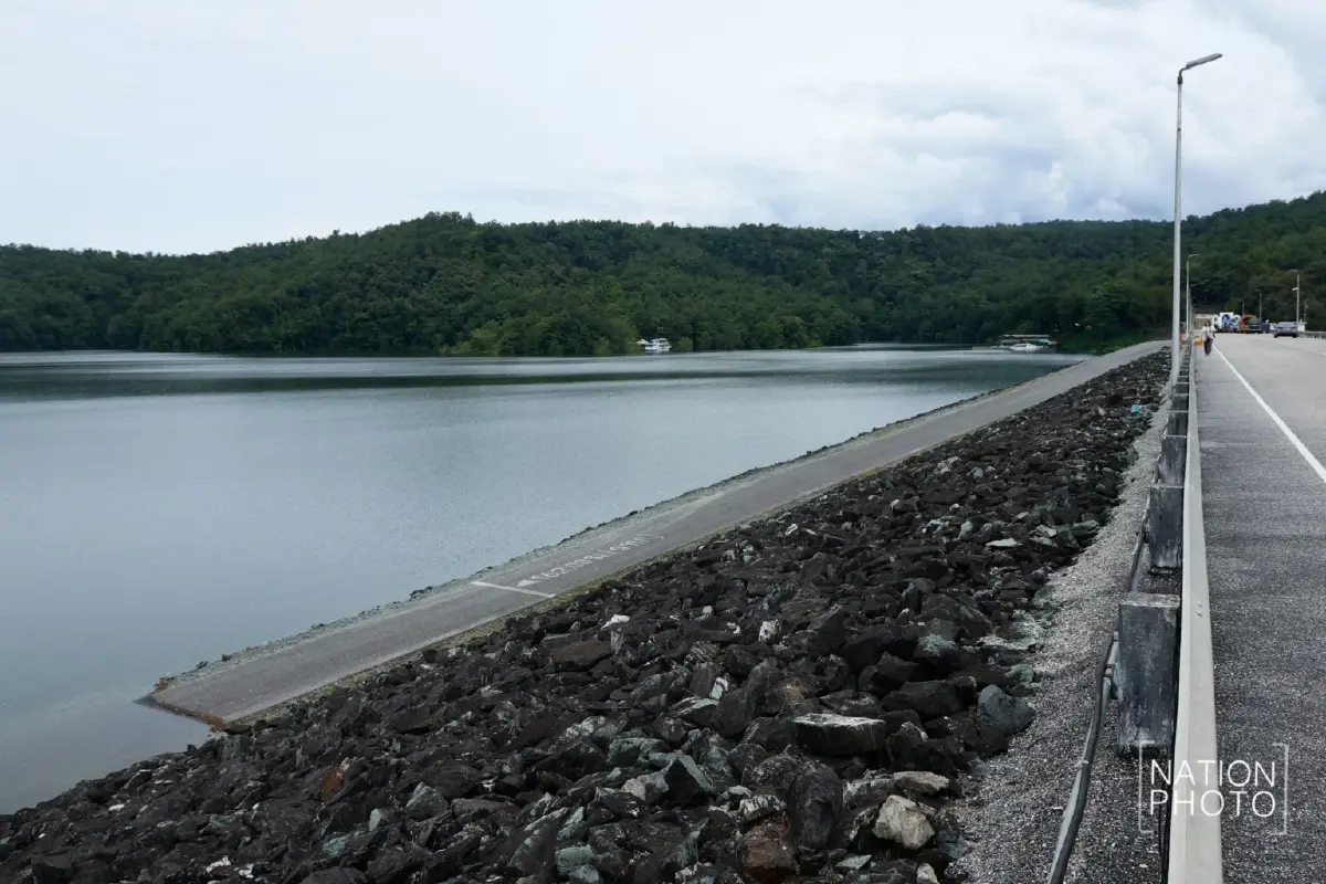 “เขื่อนสิริกิติ์” ใกล้เต็มความจุ ปริมาณน้ำ 97% ระบายน้ำเพิ่มรับมือ “คัลแมกี”