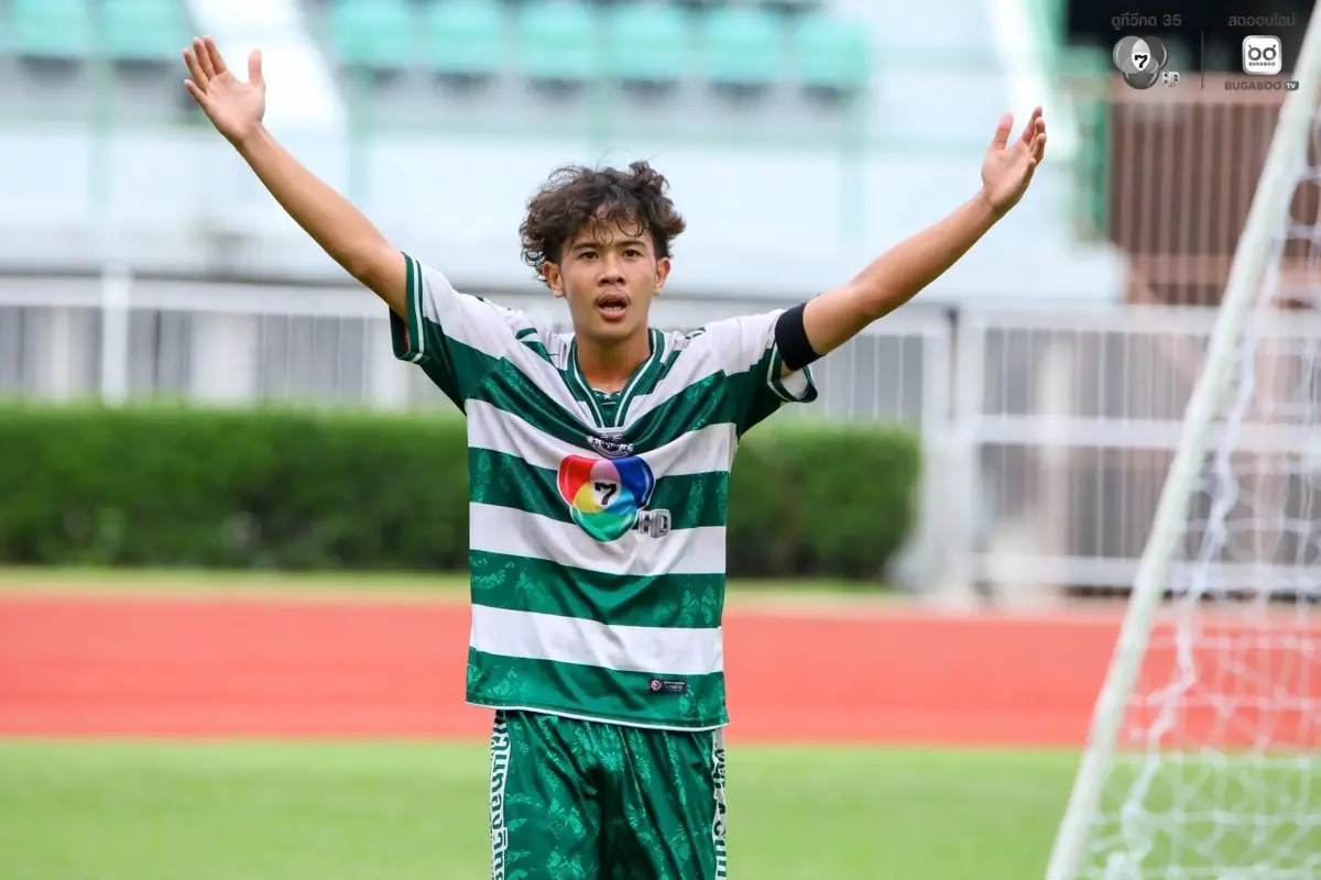 ชมถ่ายทอดสดฟุตบอล “มนต์ทองวิทยา พบ อบจ.ชัยนาท” ถ่ายทอดสดฟุตบอลชิงแชมป์กีฬา 7 สี