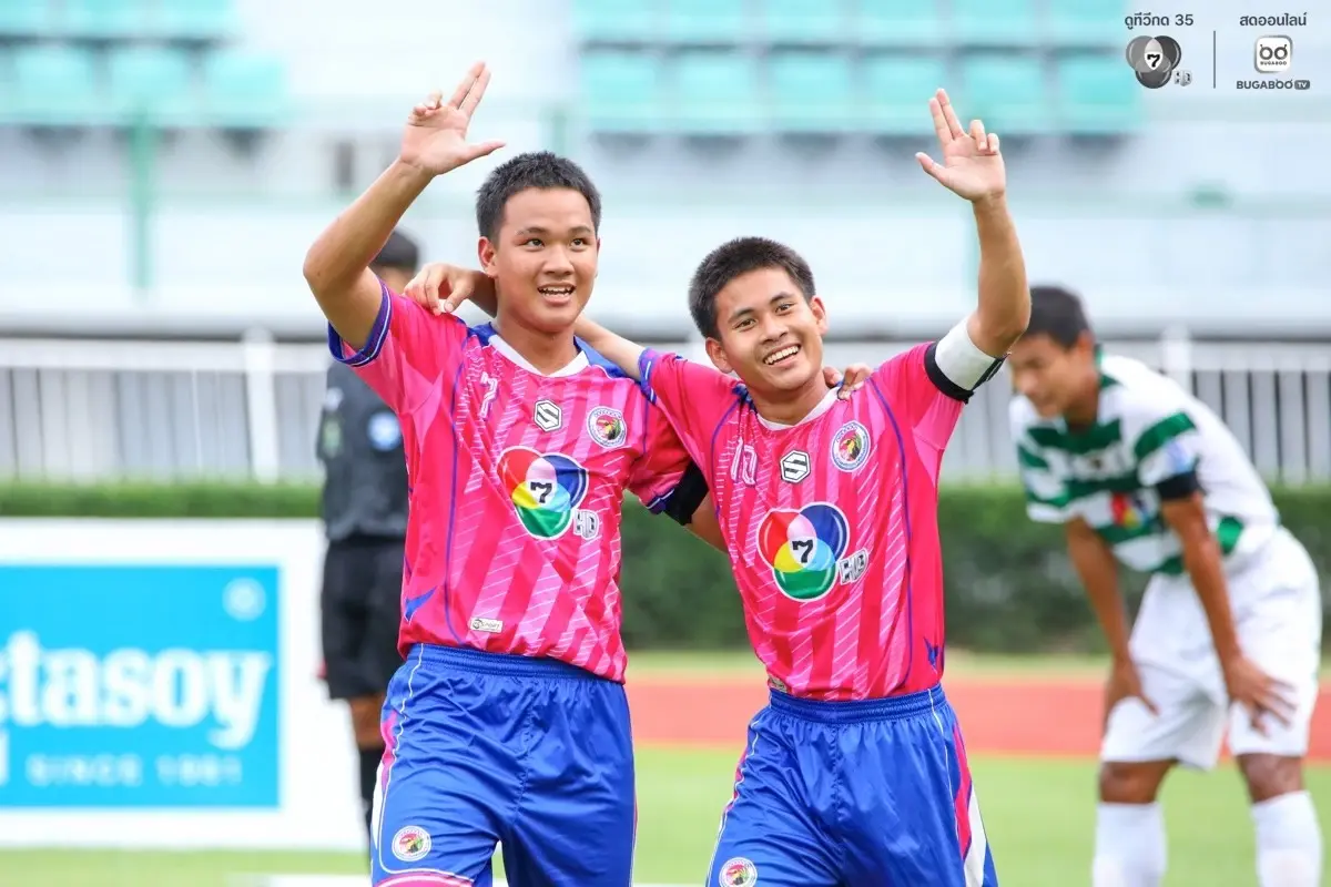 ชมถ่ายทอดสดฟุตบอล “มนต์ทองวิทยา พบ อบจ.ชัยนาท” ถ่ายทอดสดฟุตบอลชิงแชมป์กีฬา 7 สี