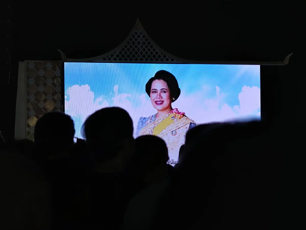 ‘Maha Loi Krathong’ ลอยกระทงอยุธยา เลอค่าน้อมรำลึกพระพันปีหลวง