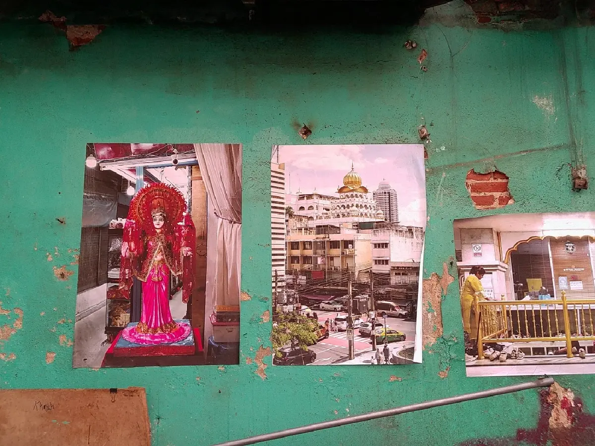 ทัวร์เดิน ‘พาหุรัด’ กับ 2 ศิลปิน เช็คอินร้านโรตีปิดท้ายคาเฟ่ยาขม