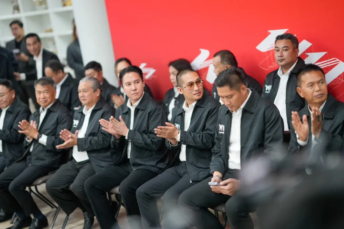 พท.เปิดตัวว่าที่ผู้สมัคร สส. รอบ 3 ลูก 'เก่ง การุณ' โผล่ชิง สส. กทม.