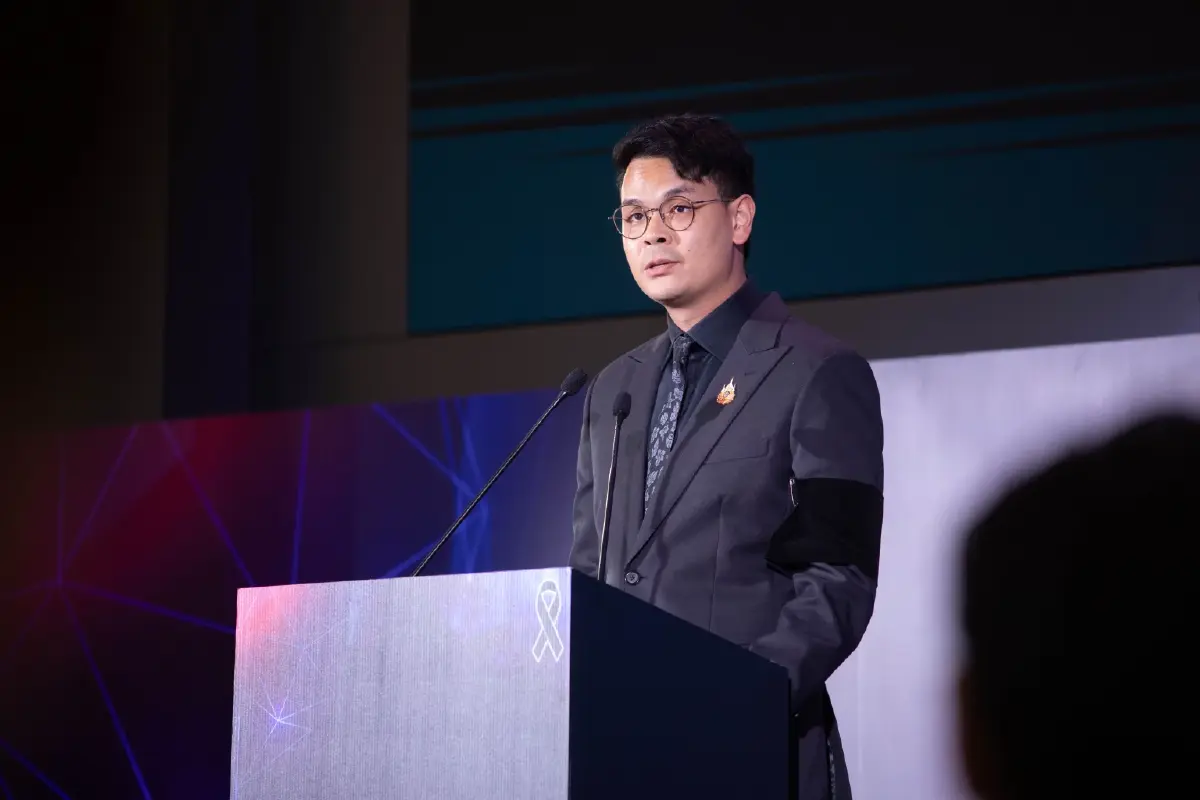 ดีอี–Google Cloud อัปสกิลเด็กไทย เปิดใช้ Google AI Pro ฟรี ตั้งเป้าขยายสู่คนไทย 5 ล้านคน