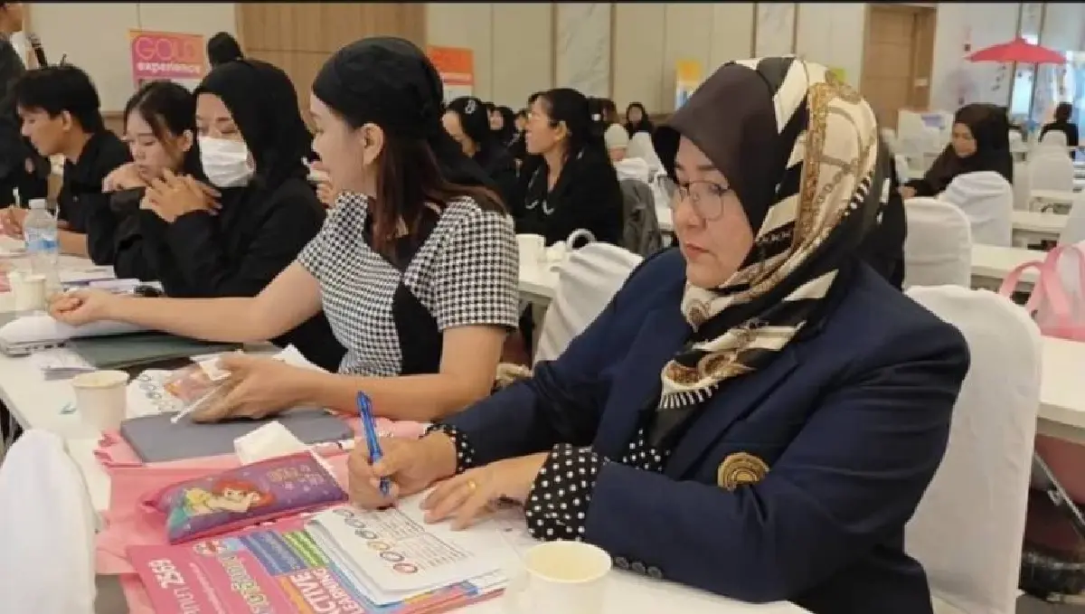 ปลุกพลังครูภาษาอังกฤษยุคใหม่ จุดระเบิดการเรียนรู้ศตวรรษที่ 21