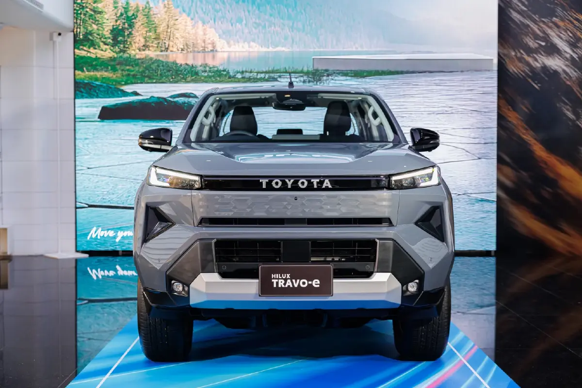 มาแล้ว ปิกอัพ อีวี โตโยต้า ‘HILUX TRAVO-e’ พร้อมส่งมอบธันวาคม