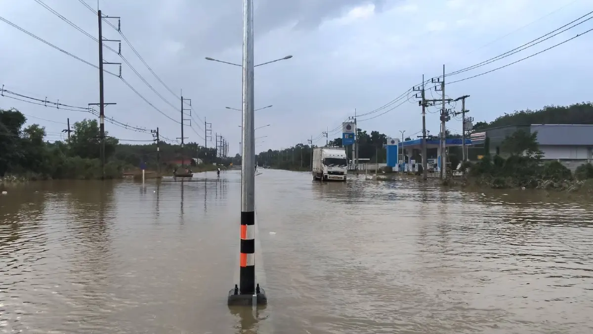 น้ำท่วมสงขลา น้ำเริ่มลดแล้ว พิกัดล่าสุด อำเภอจะนะ จุดไหนยังวิกฤต